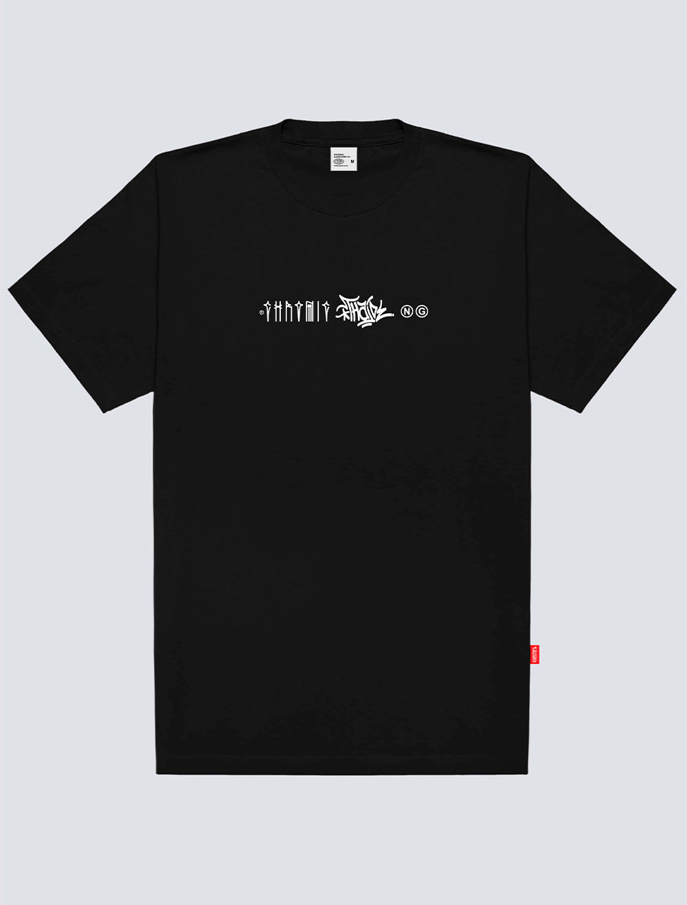 Camiseta Plus Size Chronic/Thaíde Corre Sempre Para Frente - Preta