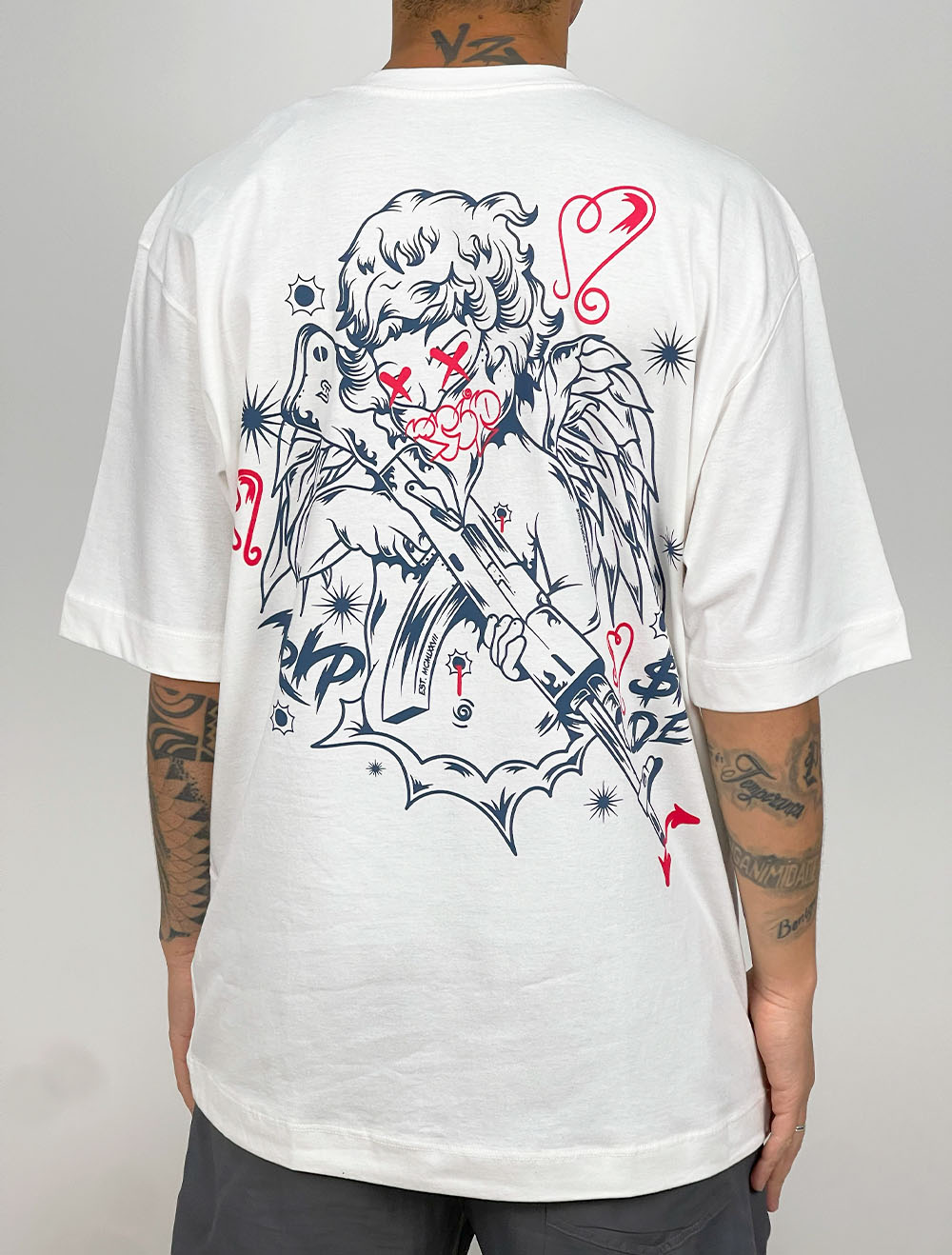 Camiseta Oversized Trip Side Gang Jail - Cinza