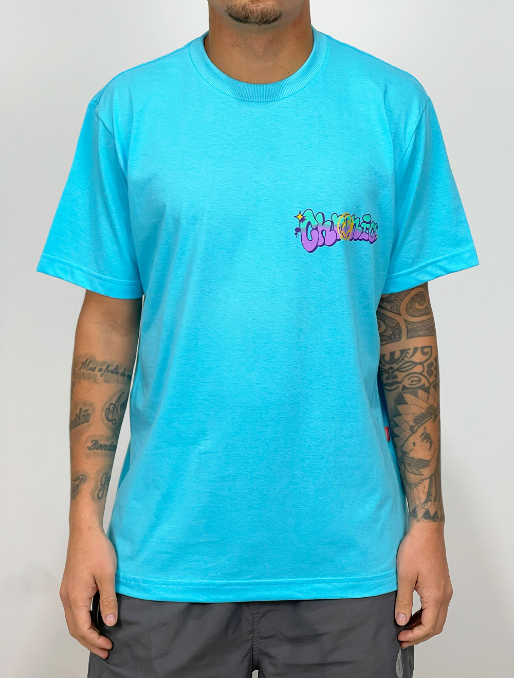 Camiseta Chronic Paz, Amor e Psicodelia Graff - Azul Água