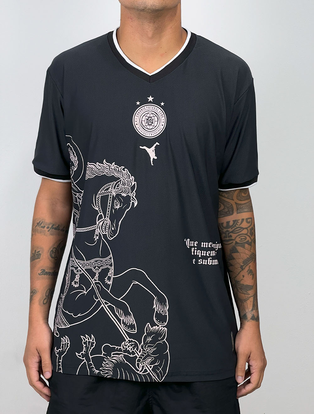Camiseta Chronic de Time São Jorge Invencível 9 - Preta