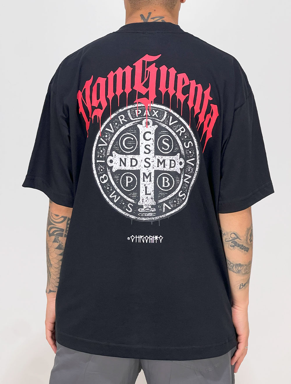 洋楽 G-RAP/CRIMIES Camiseta Oversized Premium Chronic Santa Ceia Rappers - Creme