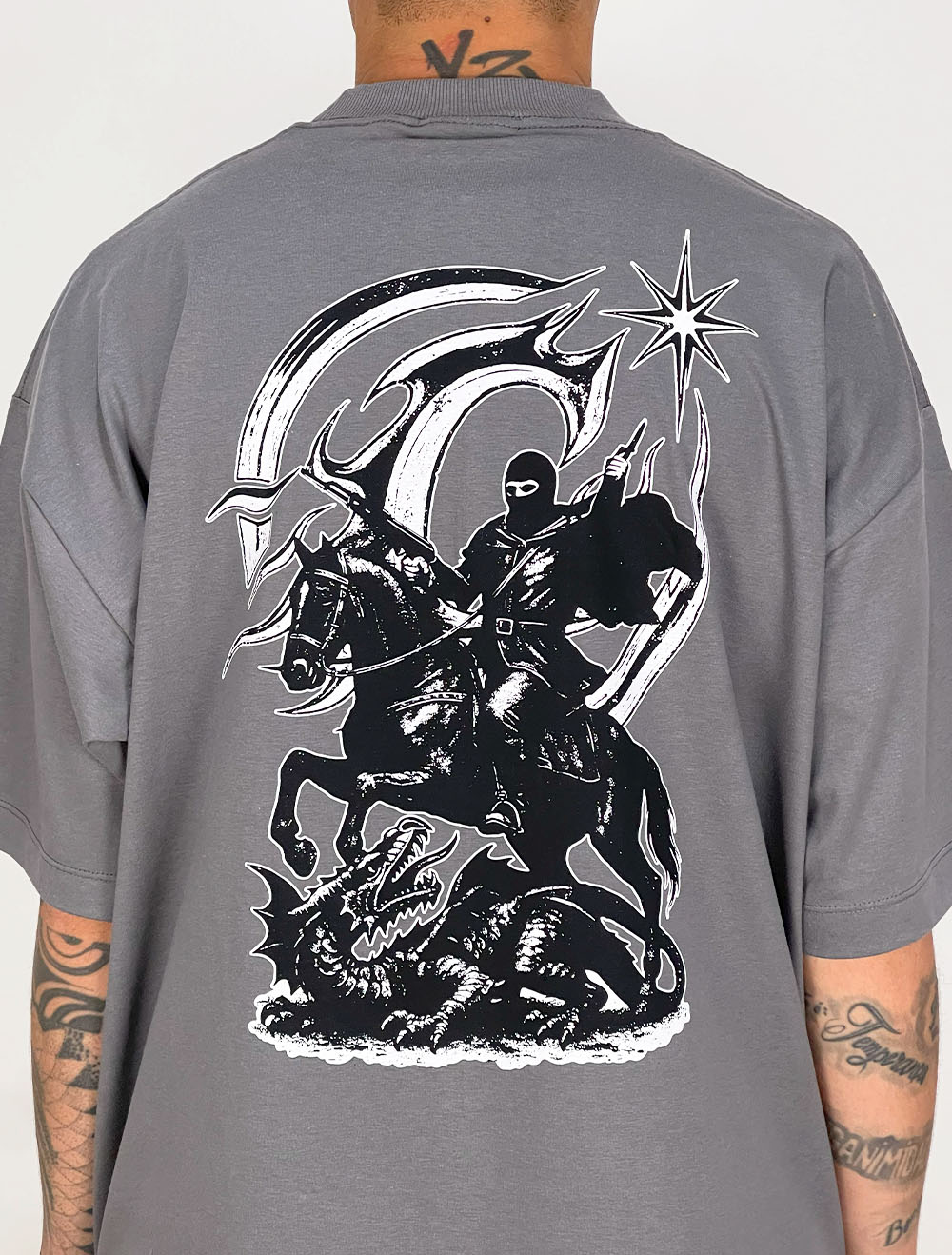 camiseta-oversized-chronic-sao