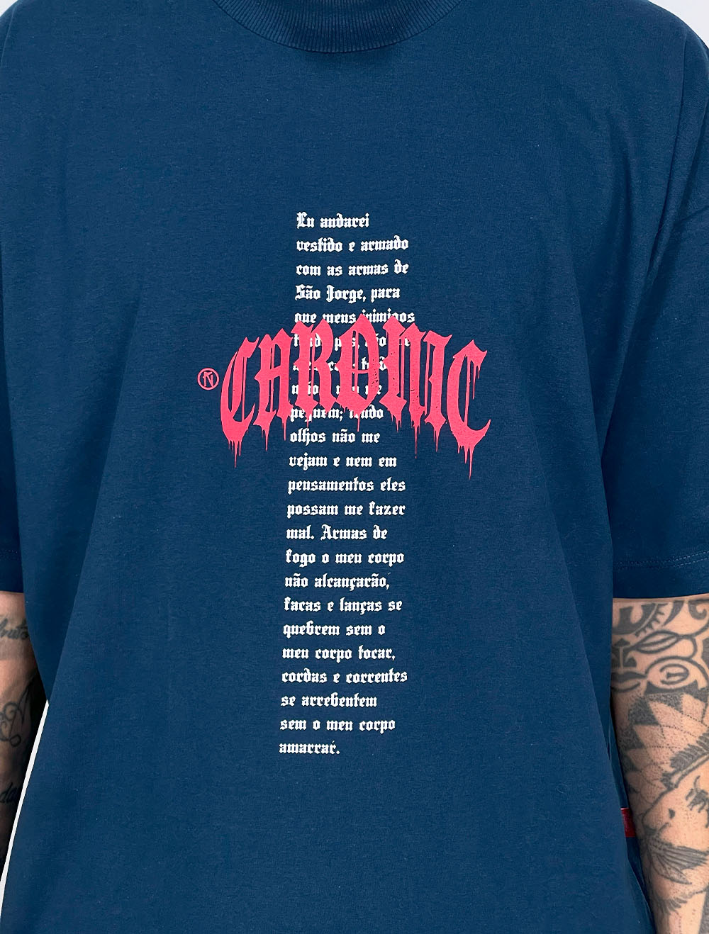 Camiseta Oversized Chronic São Jorge Oração Update - Marinho