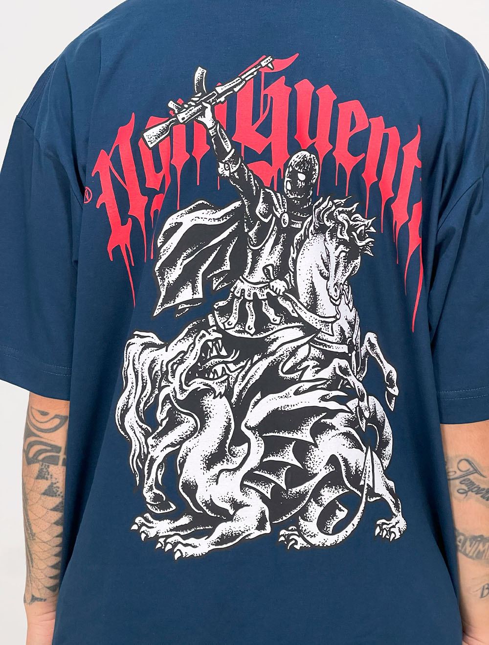 Camiseta Oversized Chronic São Jorge Tag Caos