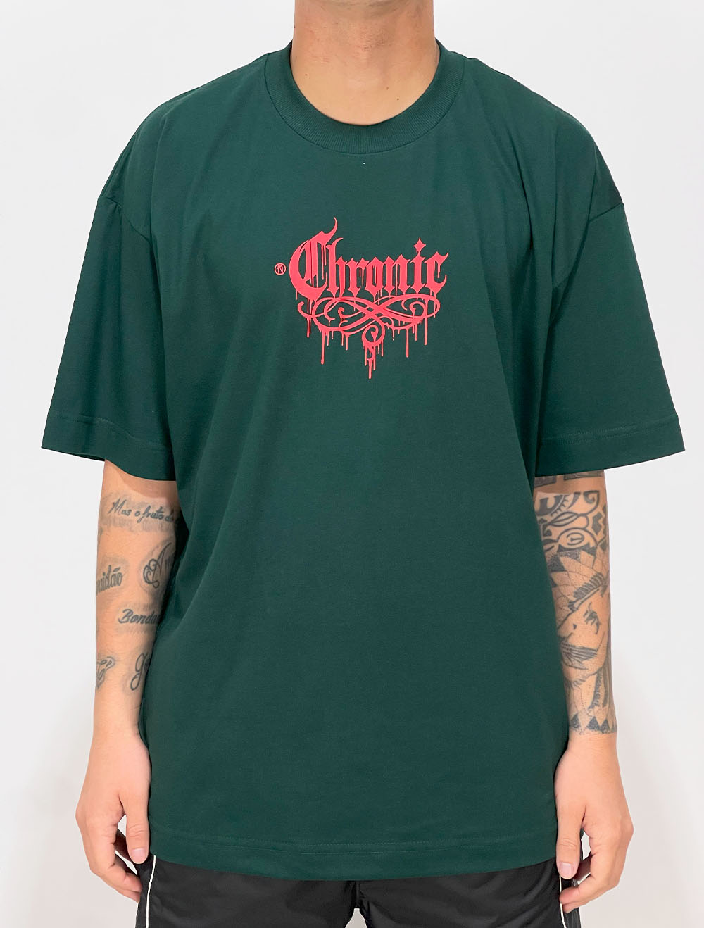 Camiseta Oversized Chronic São Jorge Tag Caos