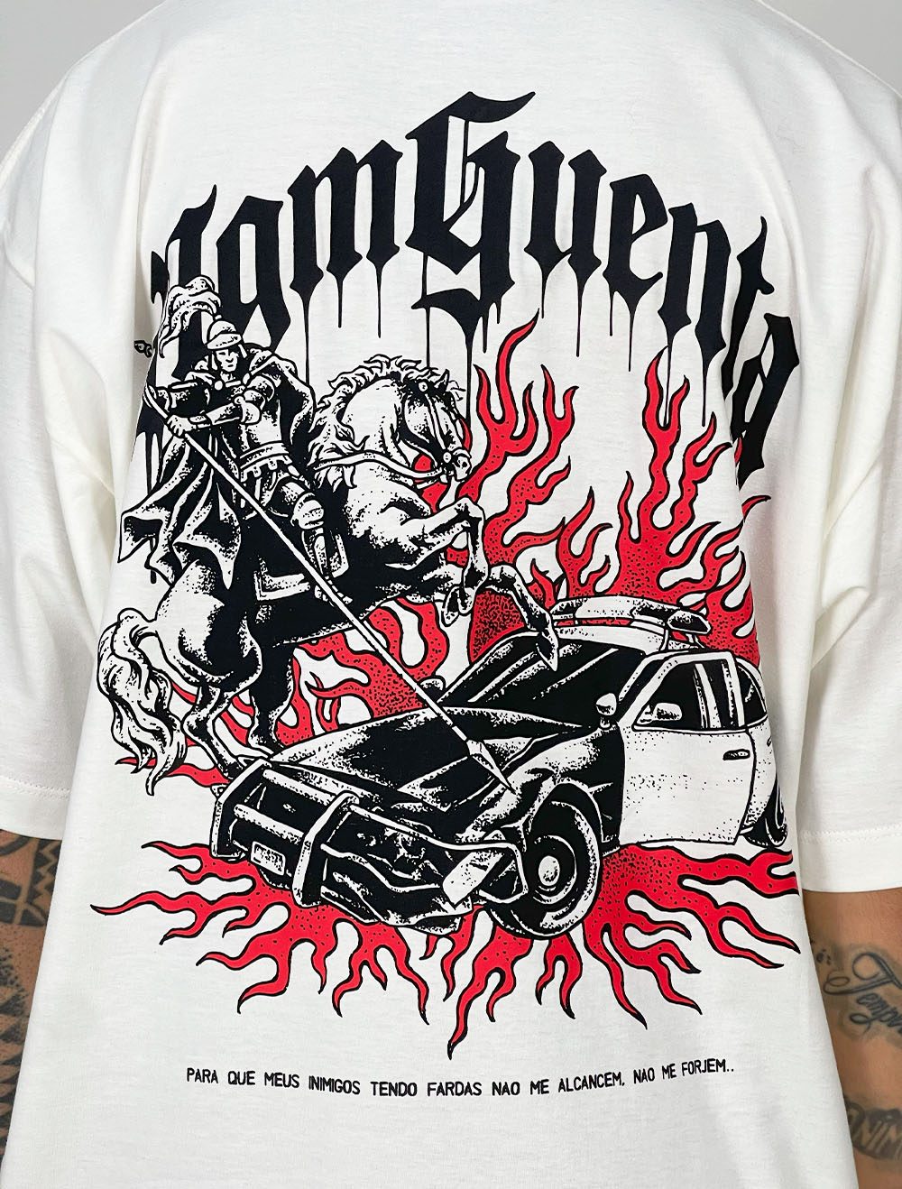 Camiseta Oversized Chronic São Jorge x ACAB