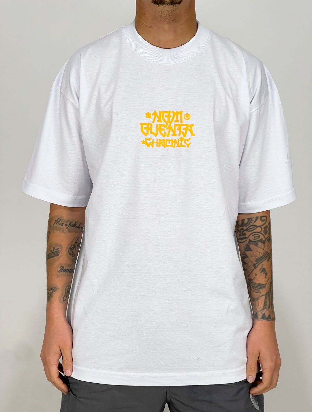 Camiseta Oversized Chronic Tigre Realismo - Branca