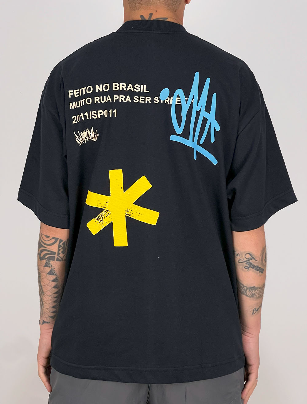 Camiseta Oversized Premium Chronic Feito no Brasil - Preta