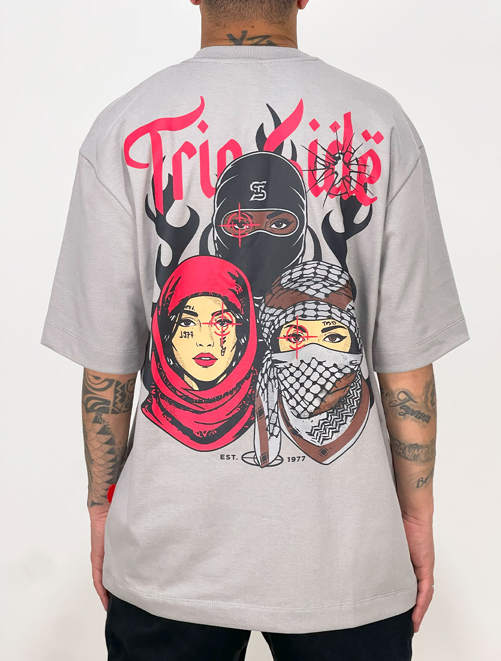 Camiseta Oversized Premium Trip Side Spider Tag - Cinza