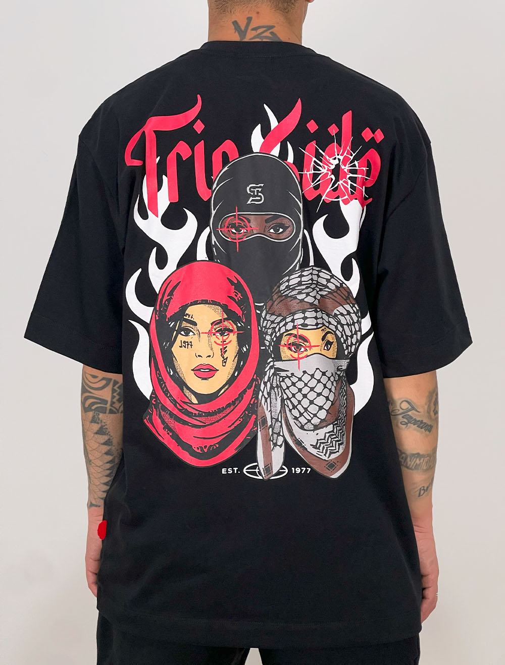 Camiseta Oversized Premium Trip Side Arabe Women