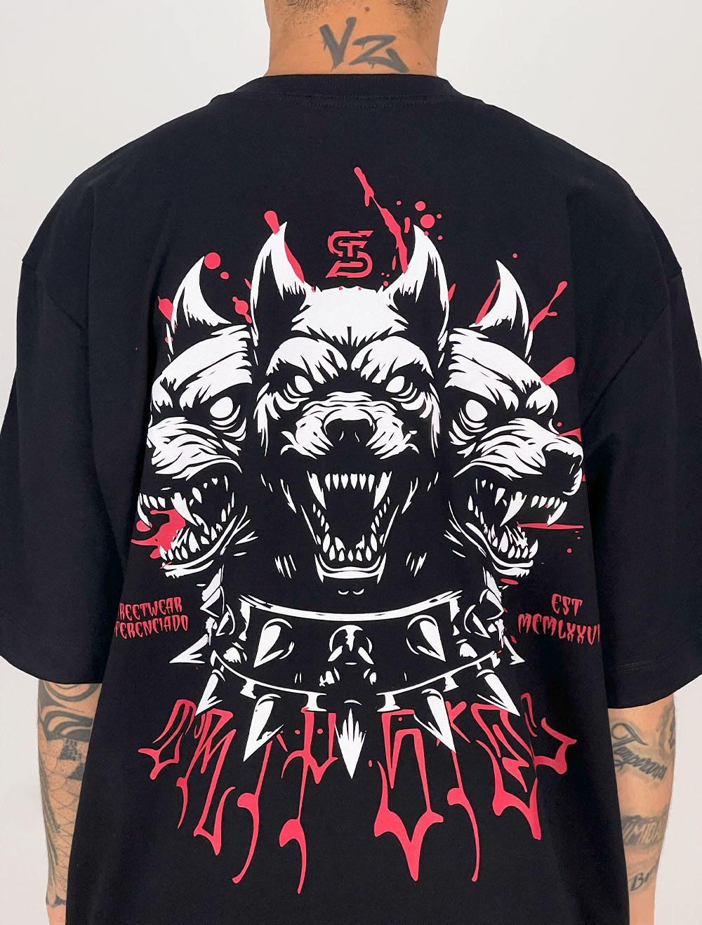 Camiseta Oversized Trip Side Fury Dogs