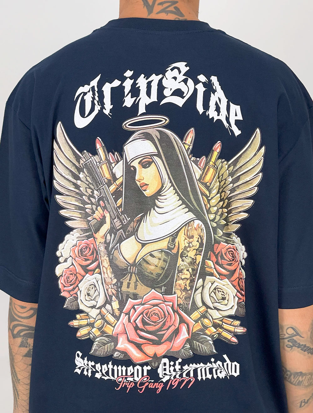 Camiseta Oversized Trip Side Santa Madre Gangsta