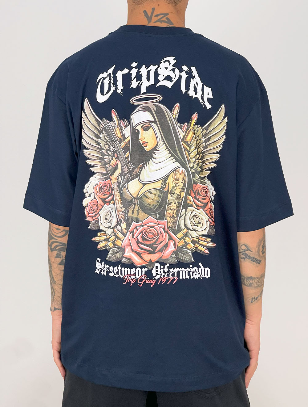 Camiseta Oversized Trip Side Santa Madre Gangsta