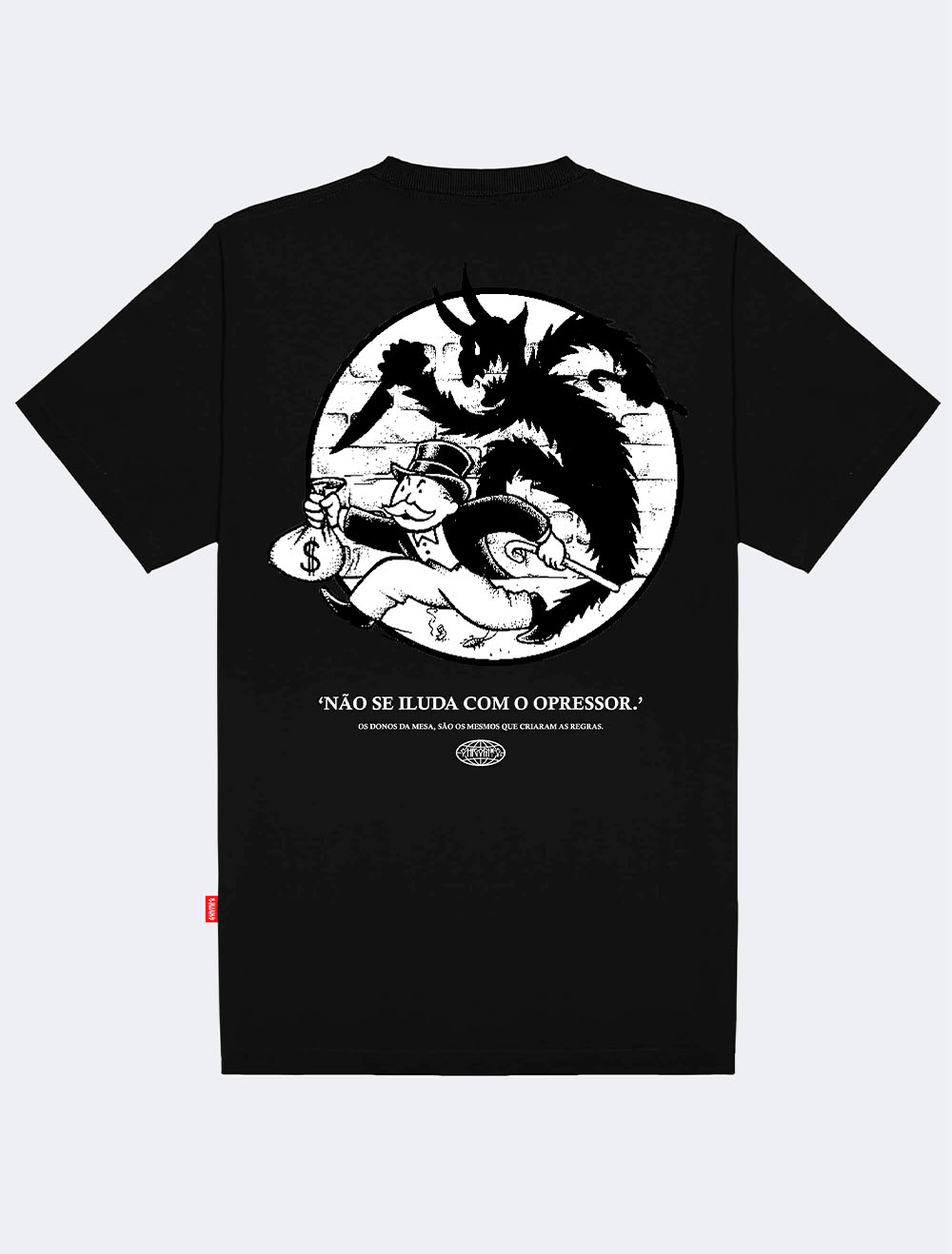 Camiseta Plus Size Chronic Não se Iluda com o Opressor
