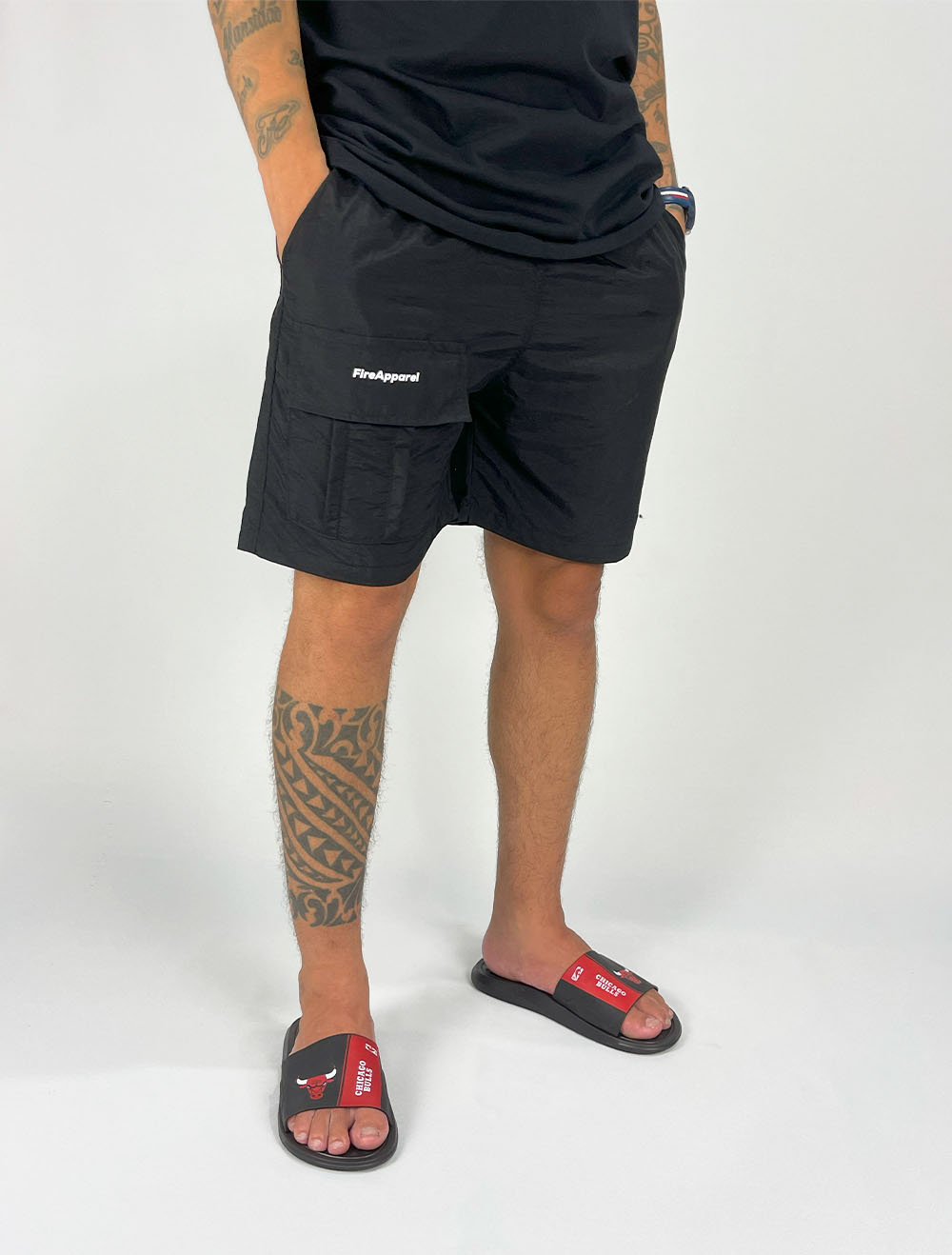 Shorts Curto Fire Tactel Taslan Little Tag Bolso Front - Preta