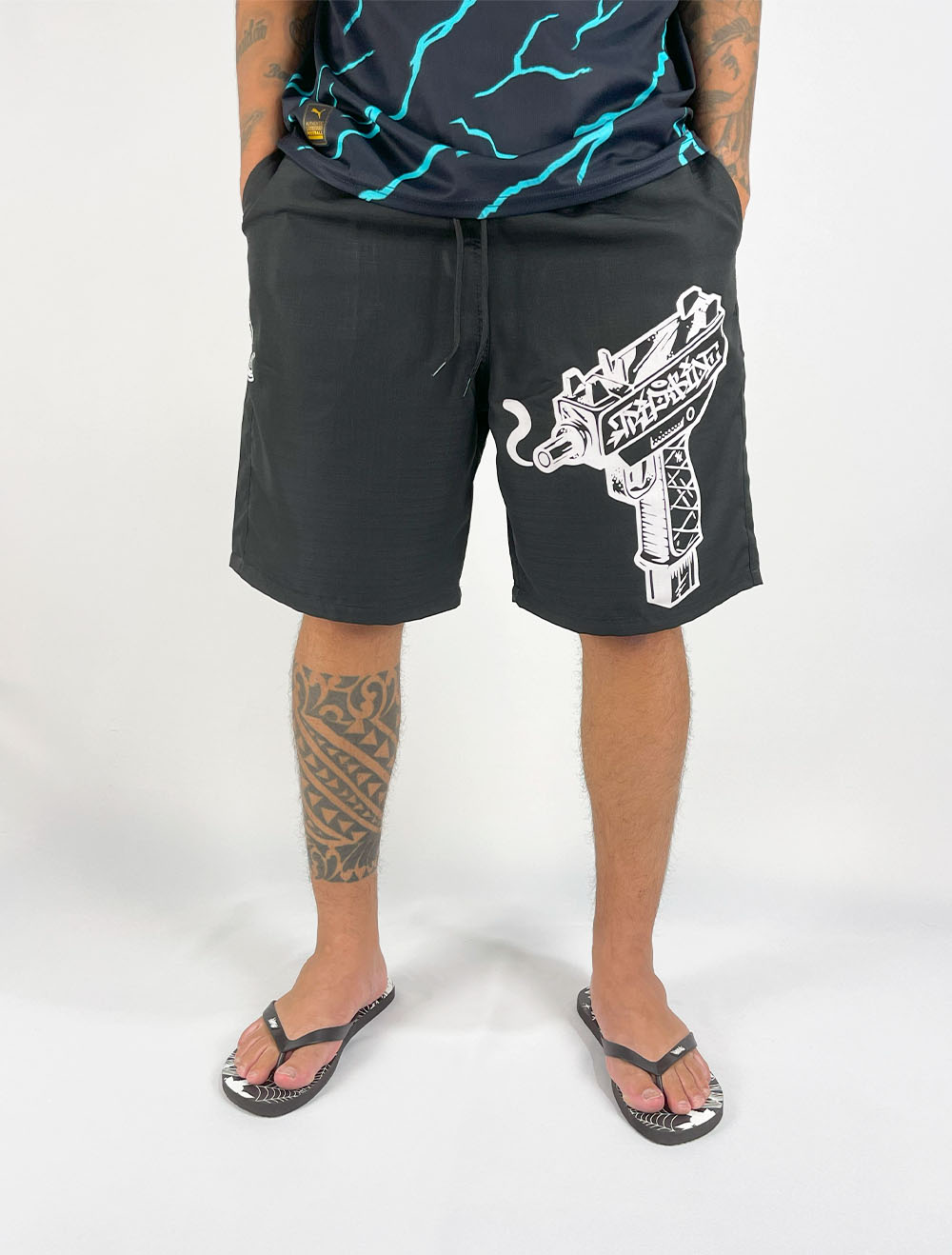 Shorts Médio Tactel Trip Side Sub Metralhadora - Preta