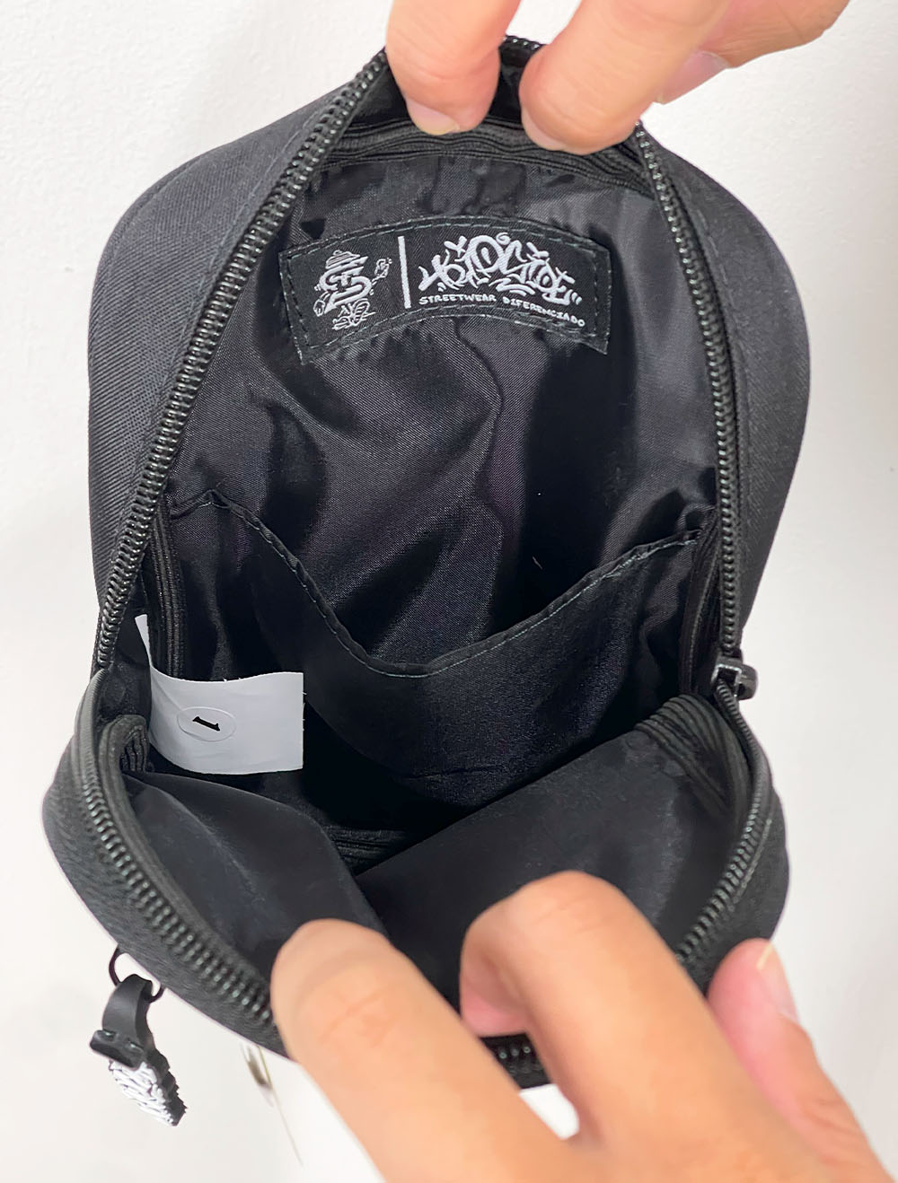 Shoulder Bag Trip Side Transversal Tag Code Basic - Preta