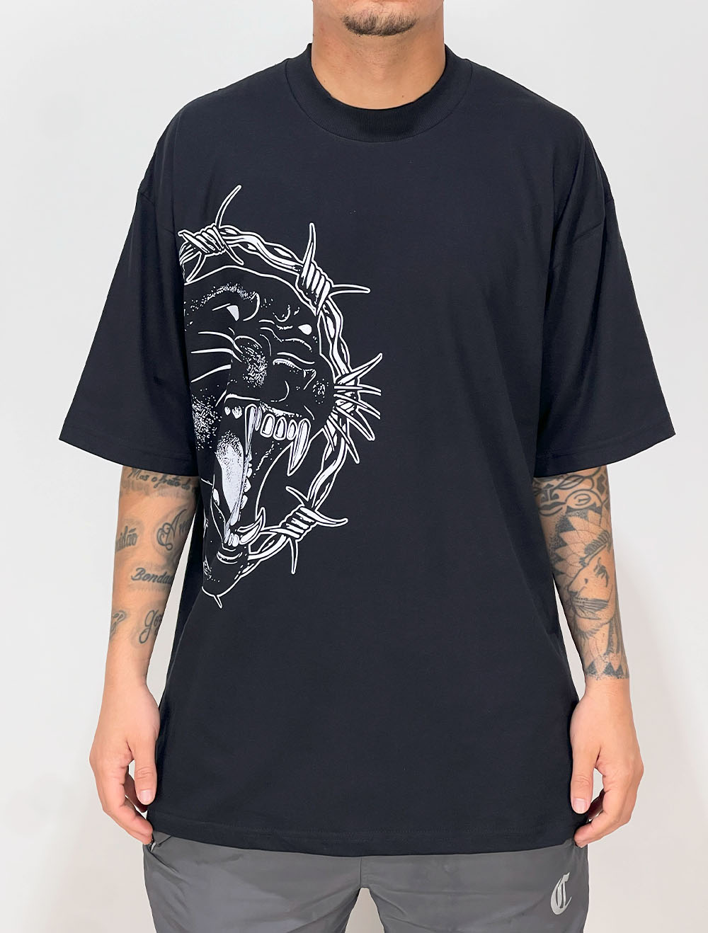 Camiseta Oversized Chronic Panther Left