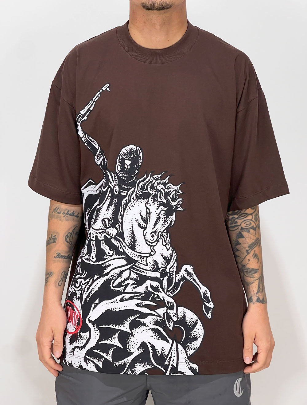 @kiruanofashion 様 Camiseta Oversized Chronic São Jorge Oração Update - Preta