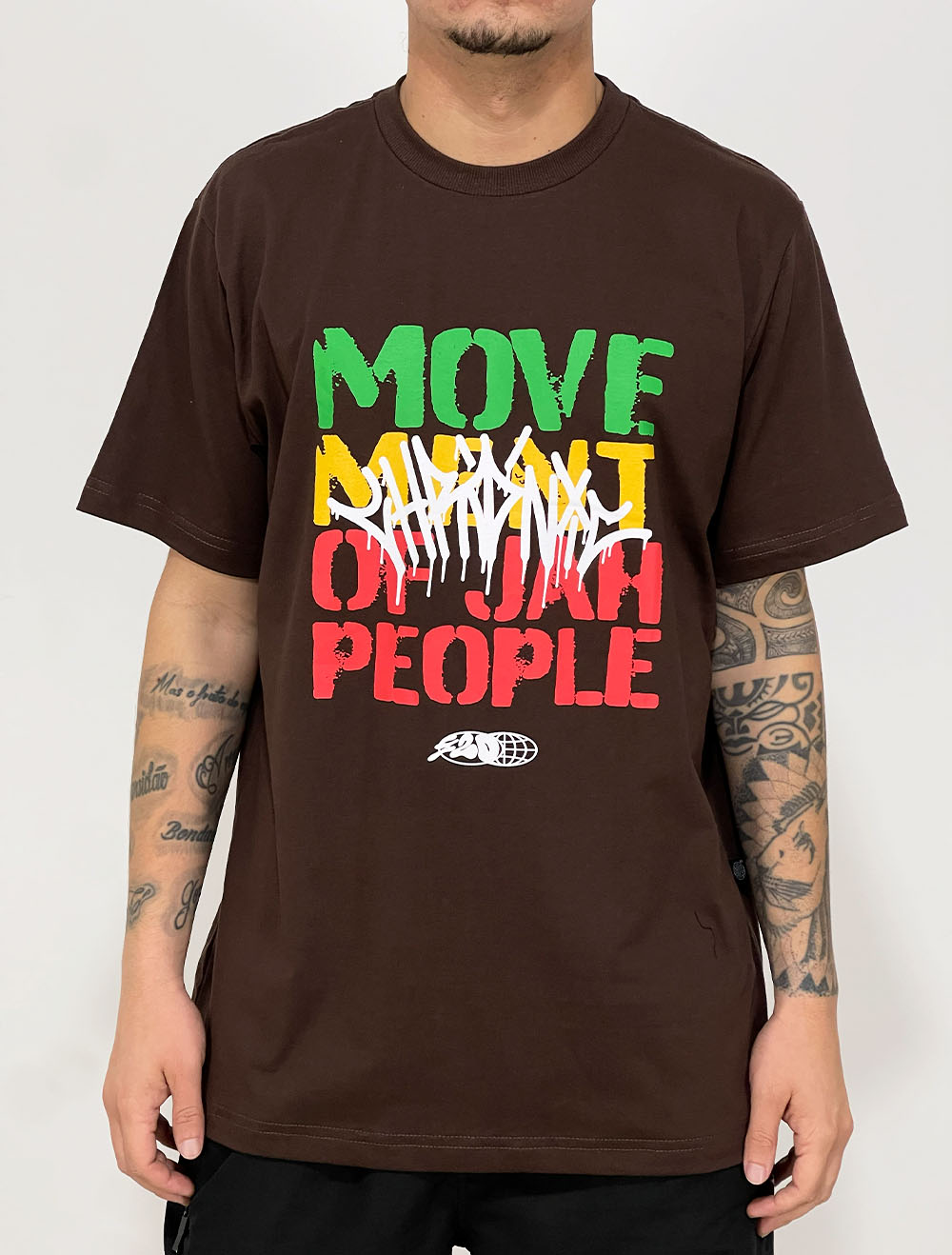 【g-rap】 JON DO / DIA CHRONICS Camiseta Chronic Movement of Jah People Roots Front - Preta