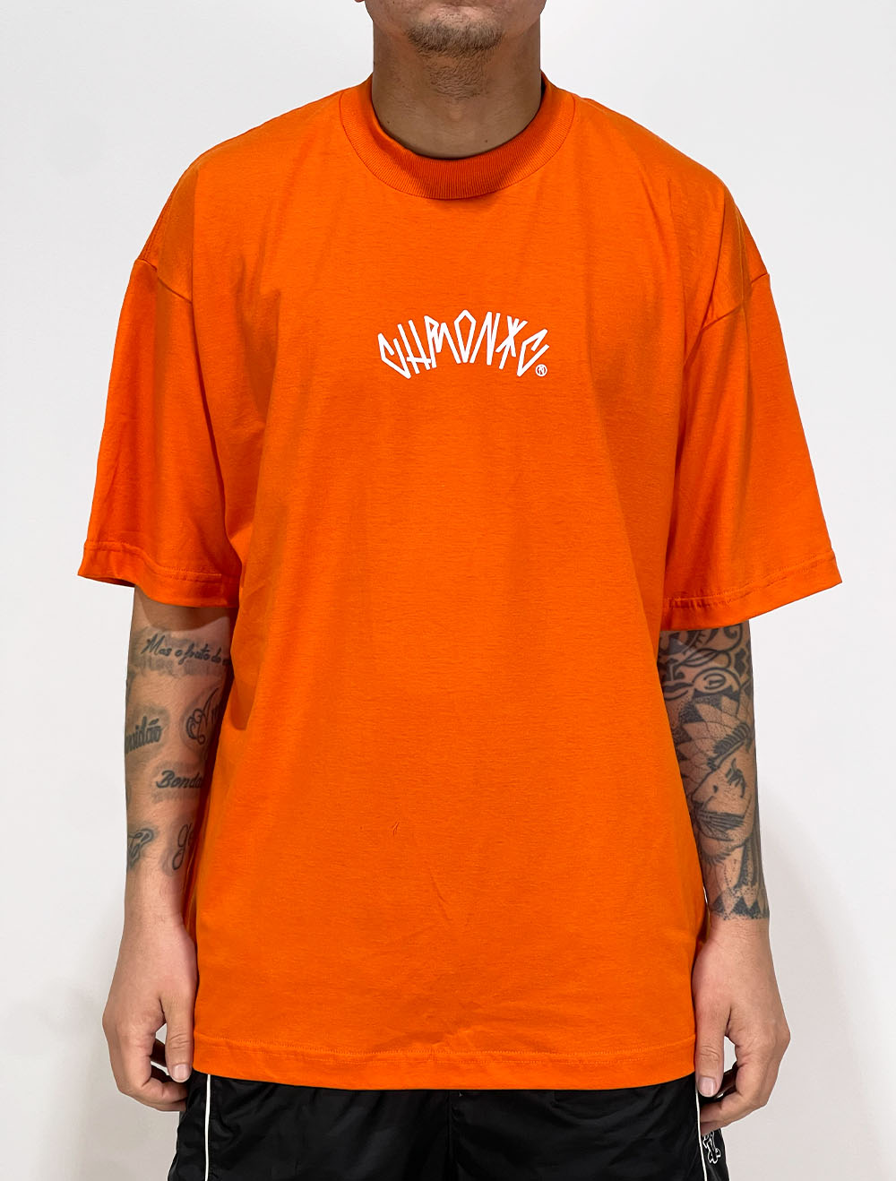 Camiseta Oversized Chronic Ferias Motos