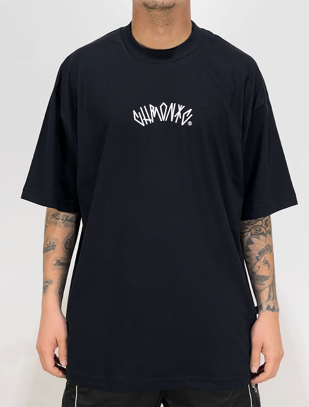 カットソー camiseta-oversized-chronic-