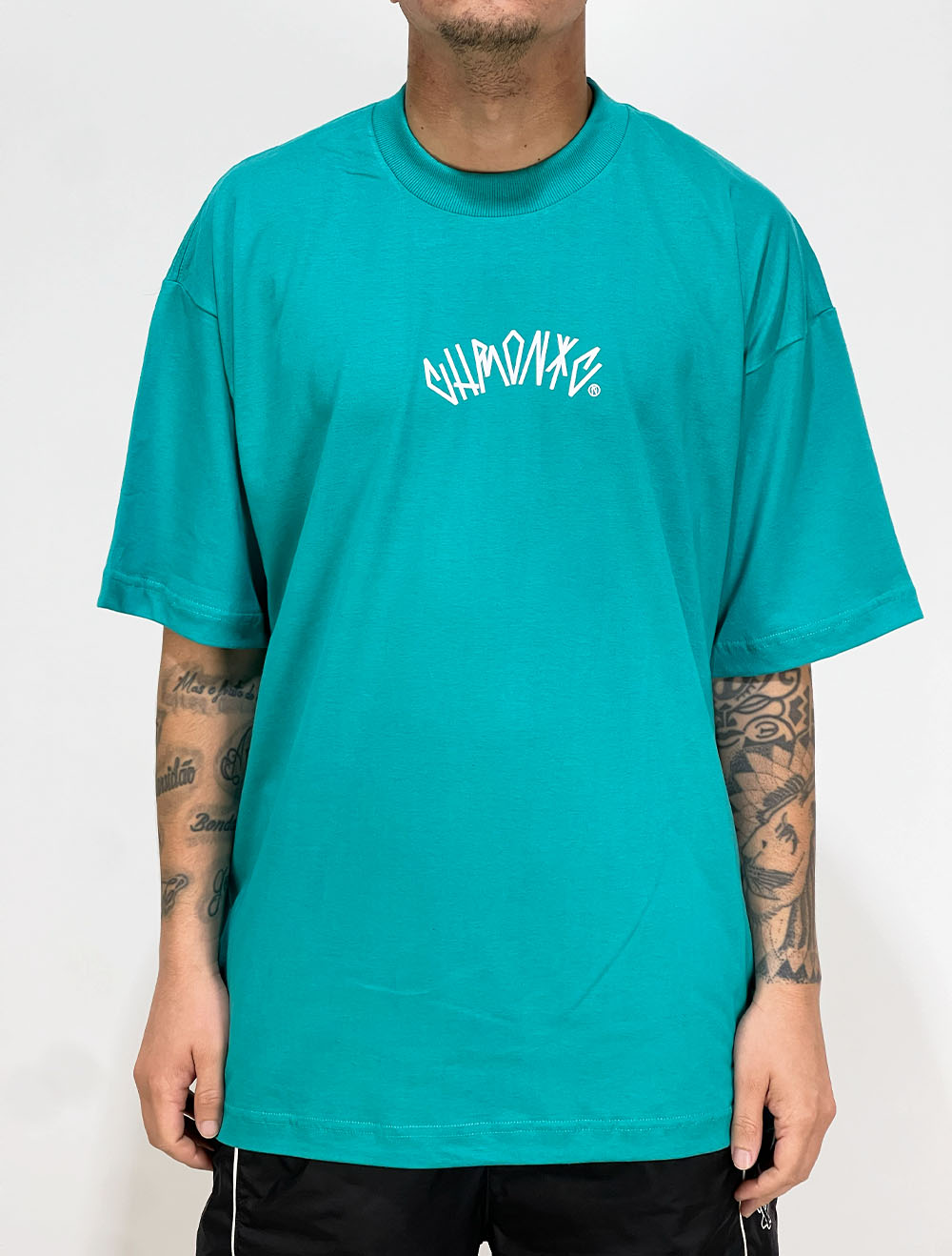 Camiseta Oversized Chronic Ferias Motos