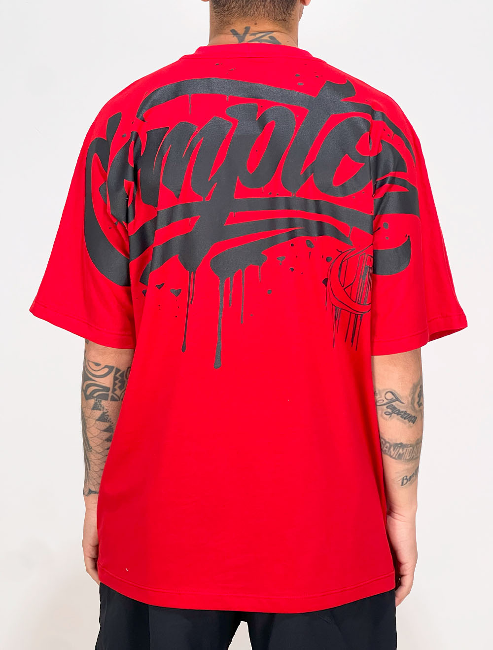 Camiseta Oversized Compton Wing Tag Ink