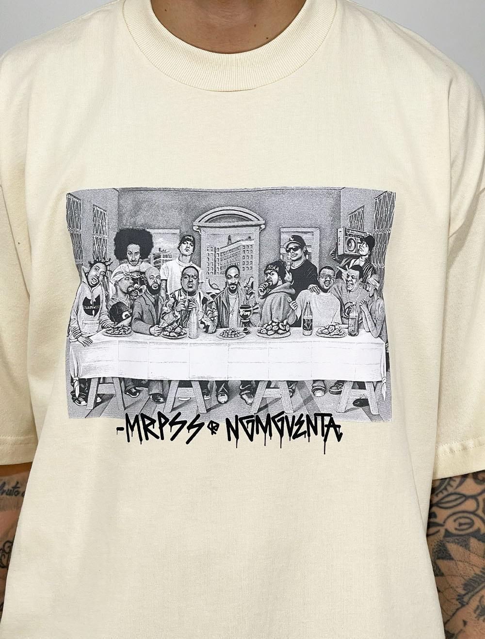 洋楽 G-RAP/CRIMIES Camiseta Oversized Premium Chronic Santa Ceia Rappers - Creme