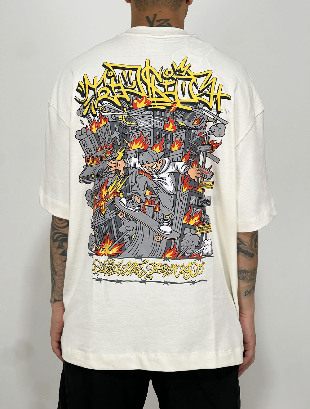 Camiseta Oversized Premium Trip Side City on Fire - Off White