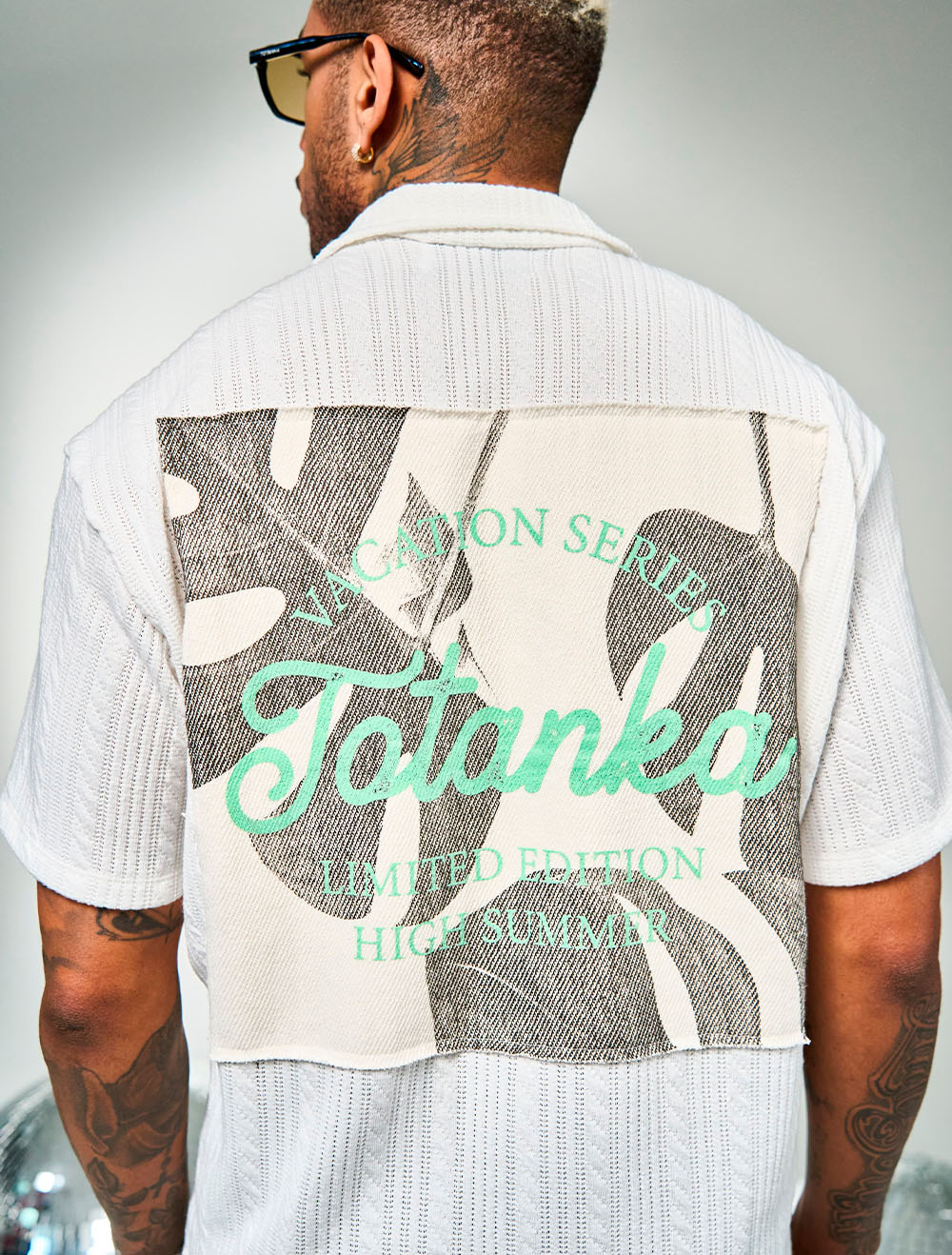 motoki tanaka linen100% シャツ Camisa de Botão Totanka Vacation Series - Branca