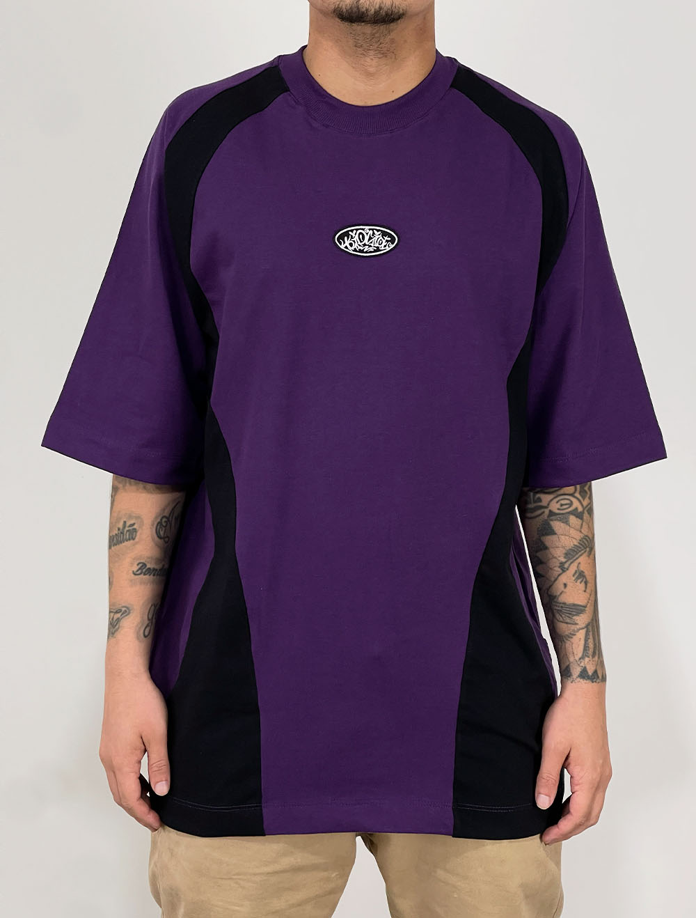 Camiseta Oversized Premium Raglan Trip Side Recorte - Roxo/Preto