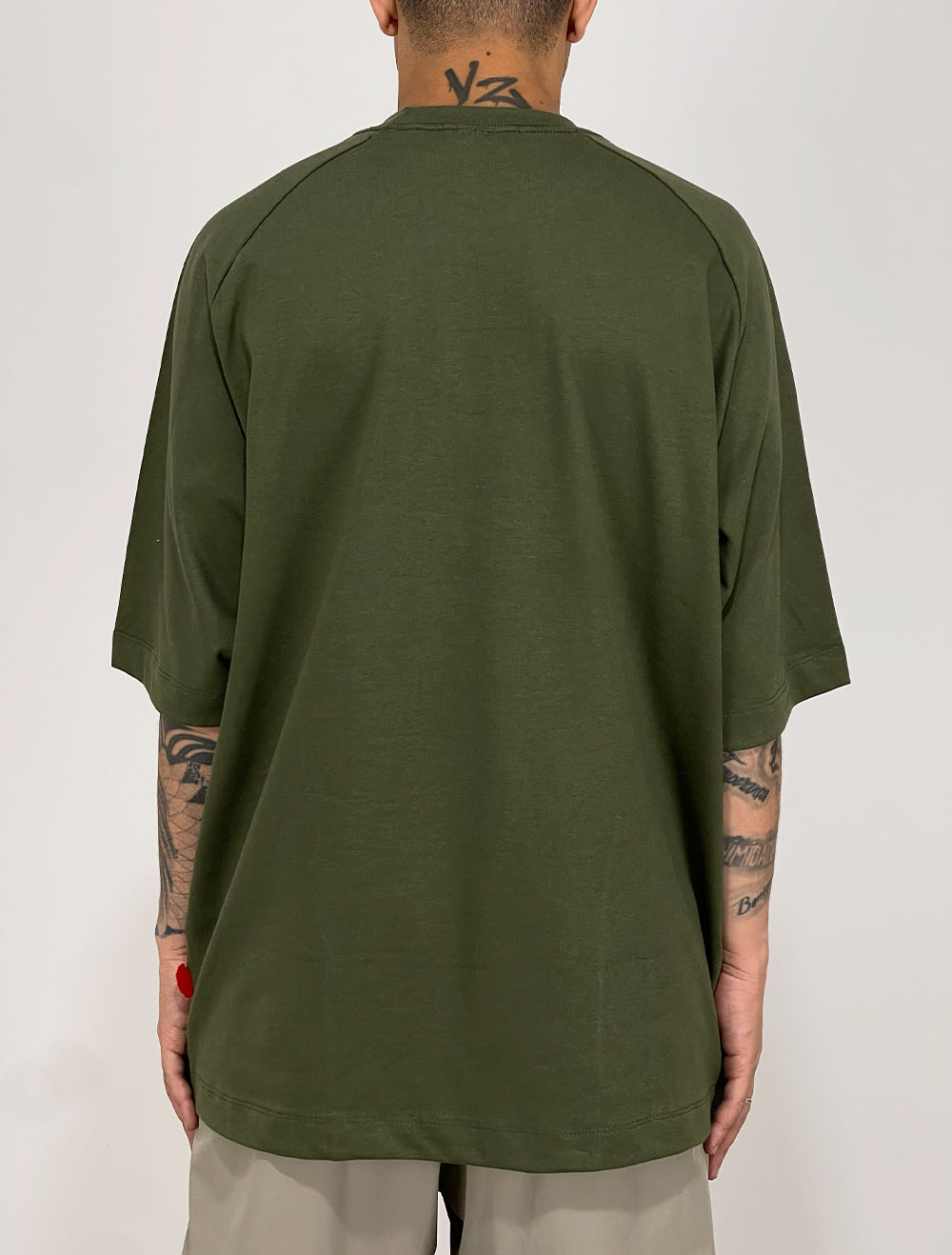 Camiseta Oversized Premium Raglan Trip Side Recorte - Verde Musgo