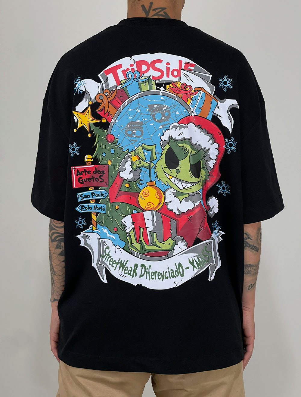 Camiseta Oversized Premium Trip Side O Grinch - Preta