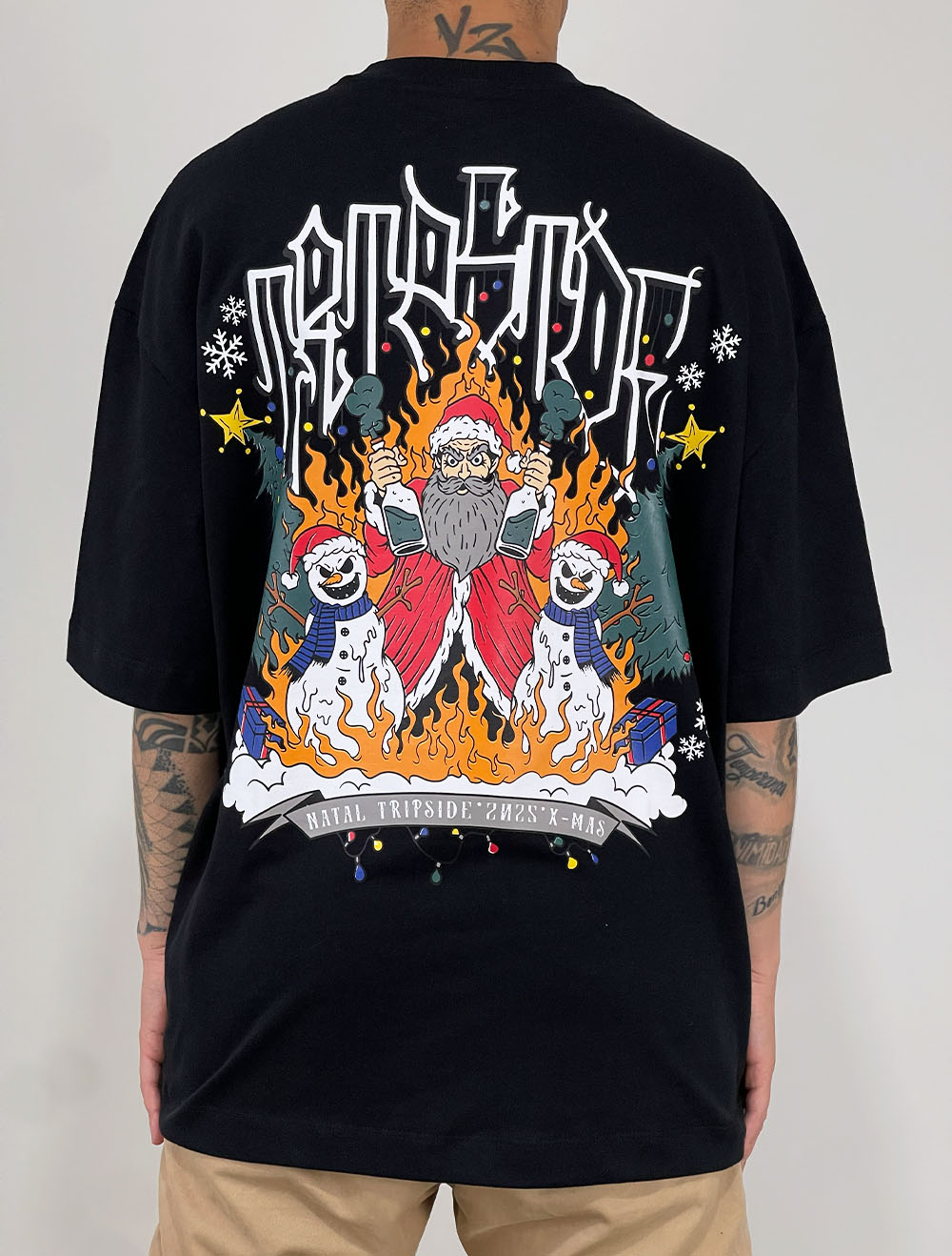 Camiseta Oversized Premium Trip Side Papai Noel Underground - Preta