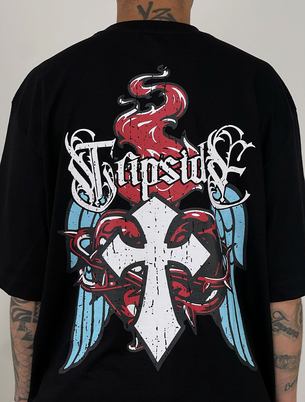 Camiseta Oversized Trip Side Secret Heart - Preta