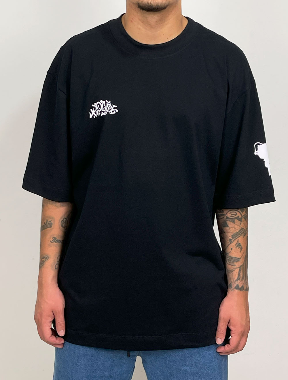 Camiseta Oversized Trip Side Uzi Multi Name - Preta
